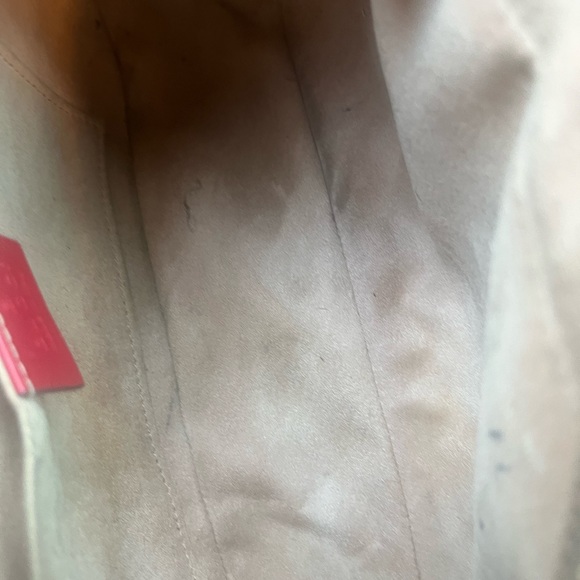 Authentic Gucci Purse - Picture 4 of 5